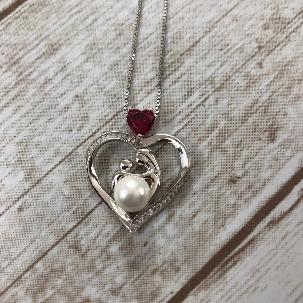 ALWAYS MY MOM Grandma Red Stone Pearl Heart Pendant Chain Necklace